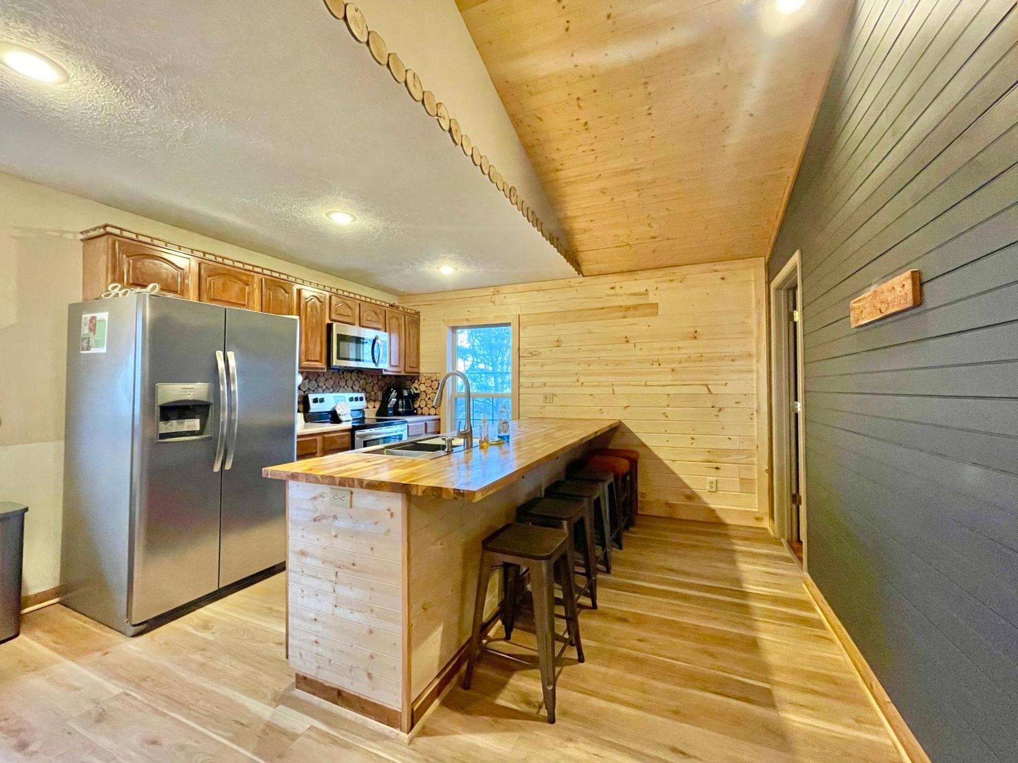 Lazy Bear Cabin Sevierville Esterno foto