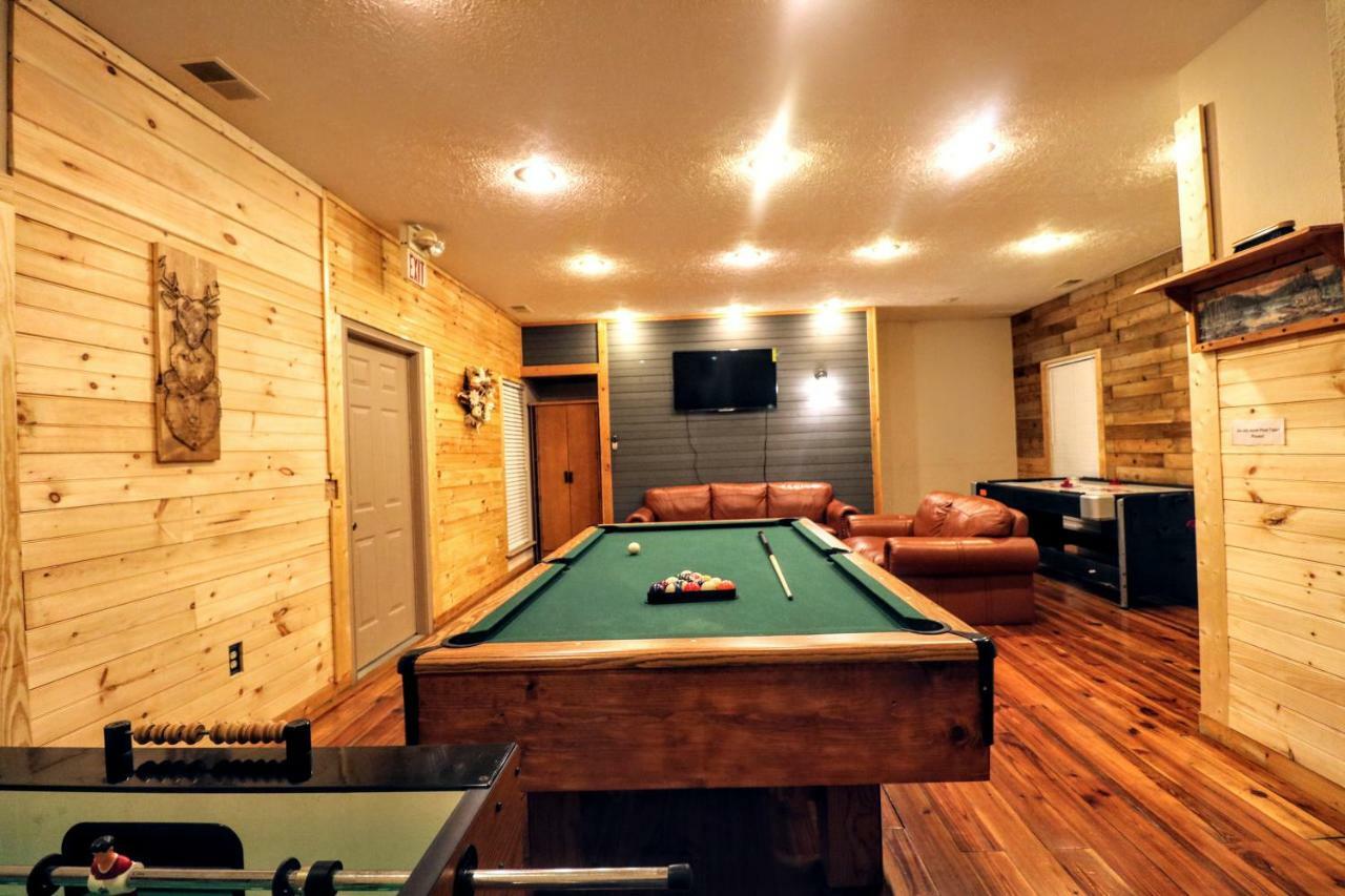 Lazy Bear Cabin Sevierville Esterno foto