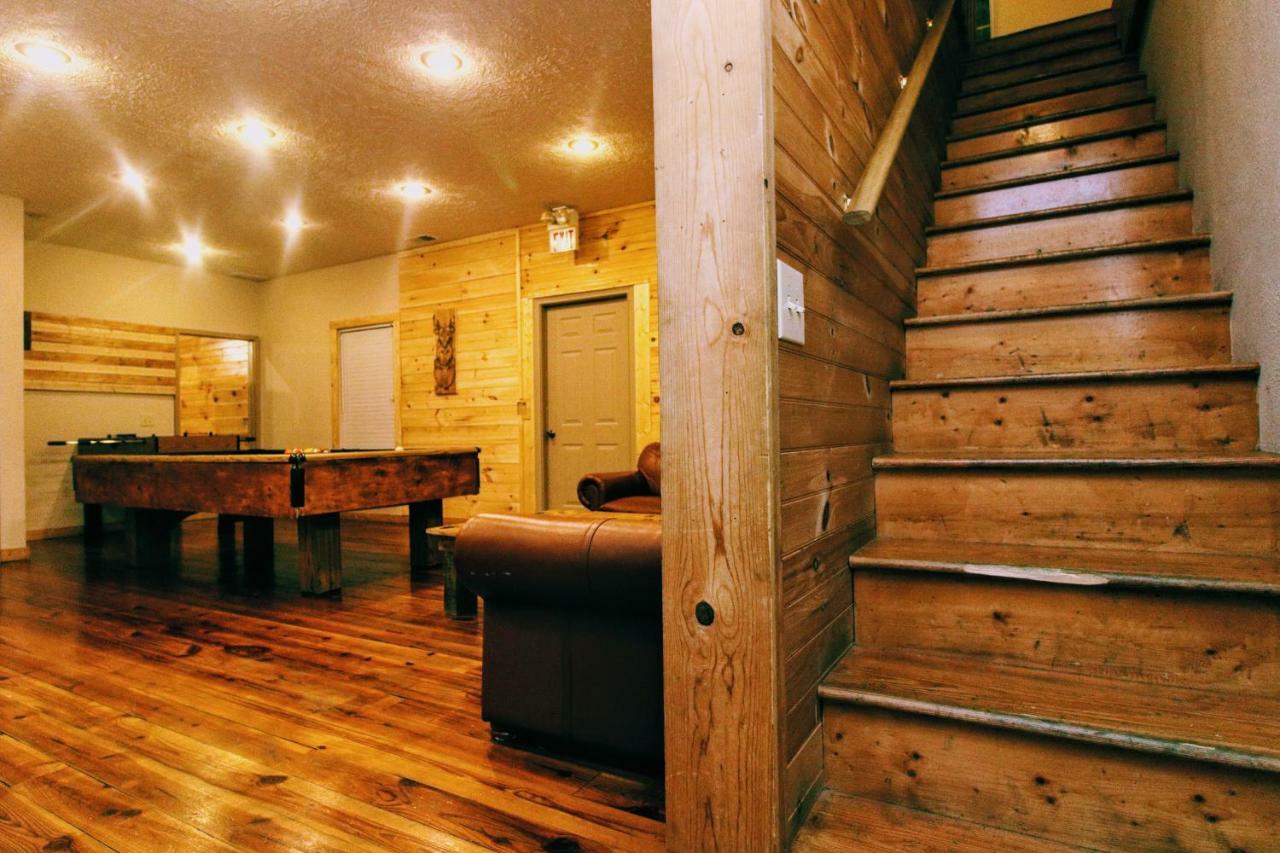 Lazy Bear Cabin Sevierville Esterno foto